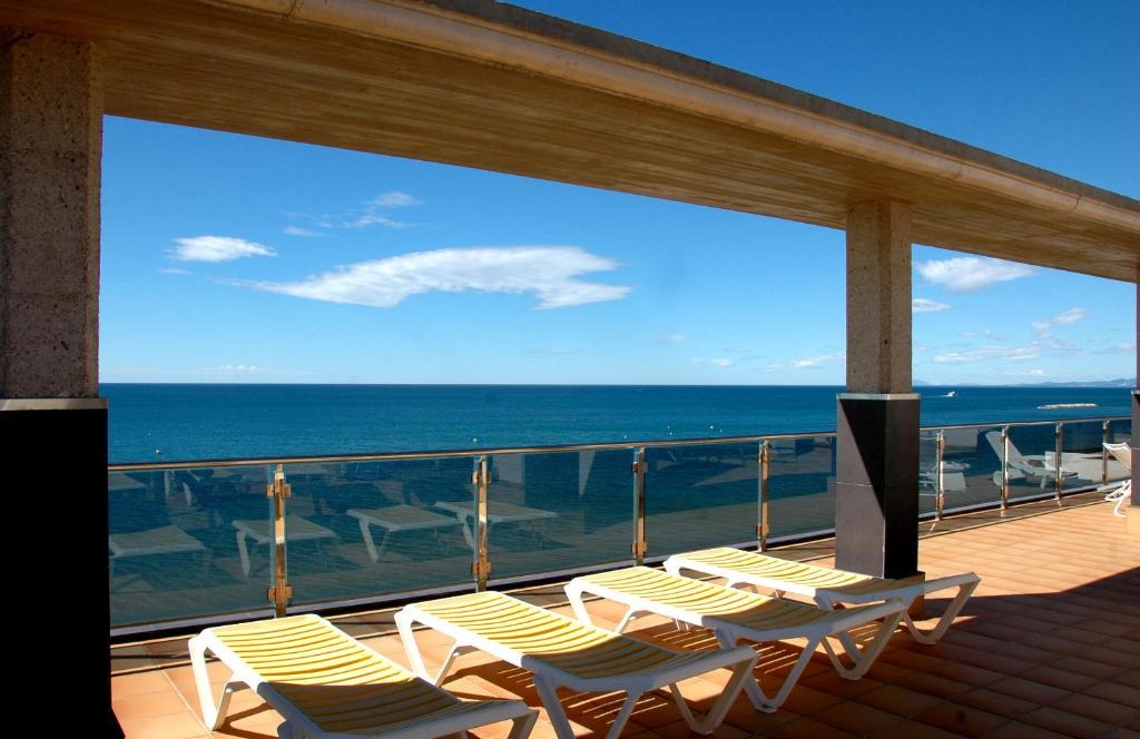 Apartamentos las Palmas VII Family only Salou Exterior foto
