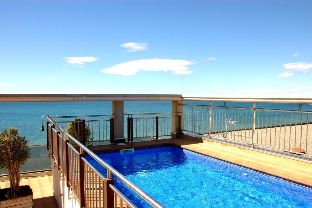 Apartamentos las Palmas VII Family only Salou Exterior foto