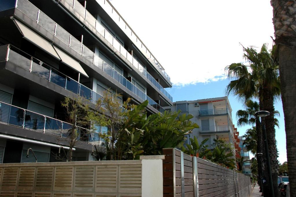 Apartamentos las Palmas VII Family only Salou Exterior foto