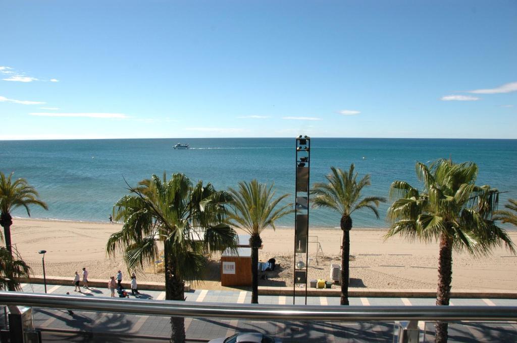Apartamentos las Palmas VII Family only Salou Exterior foto